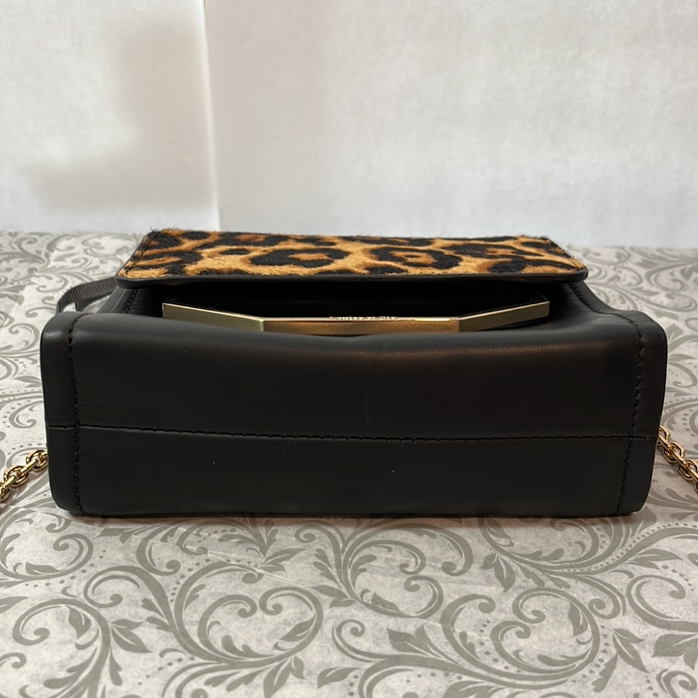 Louise et cie 100% leather, real cow hair fur crossbody NWOT - Picture 10 of 15